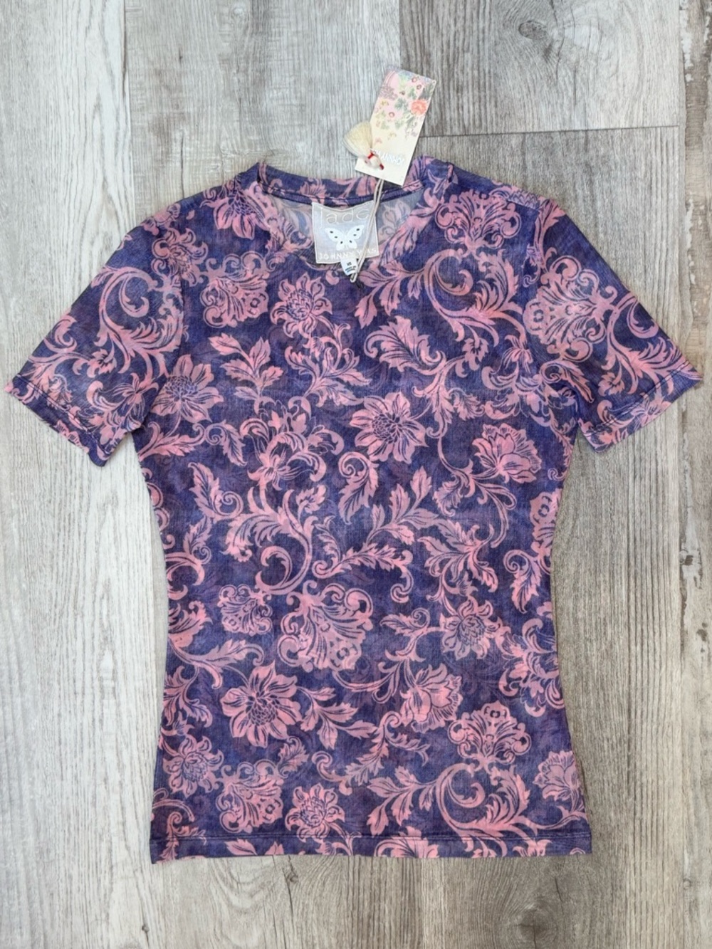 Johnny Was Elenor Mesh Short Sleeve Tee Florence Women’s size XS Purple Pink